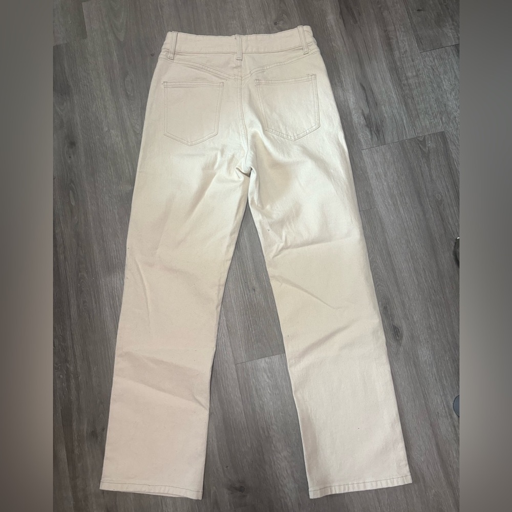 High Rise Cream Jeans - Picture 2 of 5